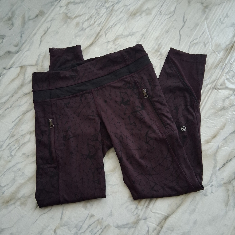 Lululemon Geometric Zipper Pocket Legging 4